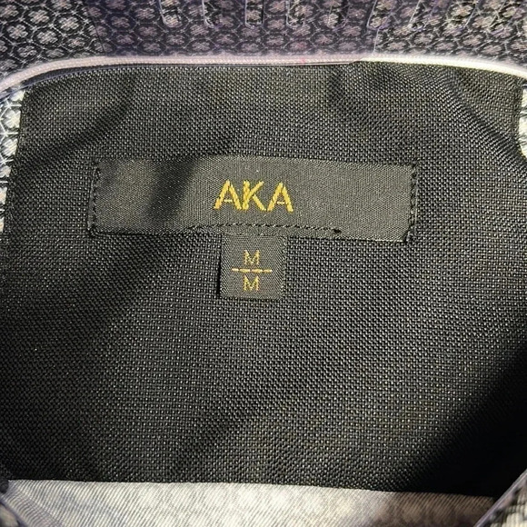 AKA Men shirt,Medium,NWT,slim fit,career , event ,super  silky ,black print,gift - Picture 2 of 8
